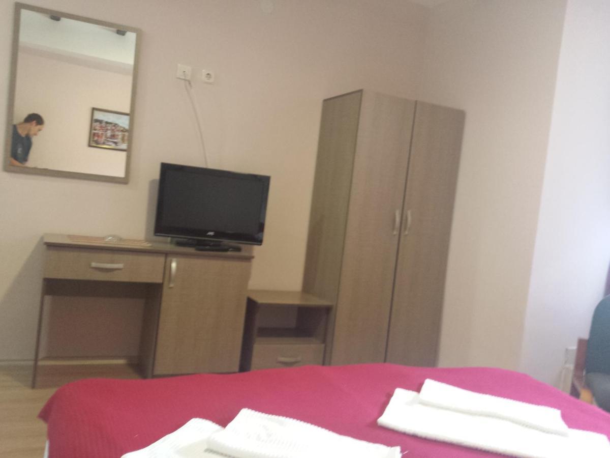 Guest House Ginek Ohrid Ruang foto