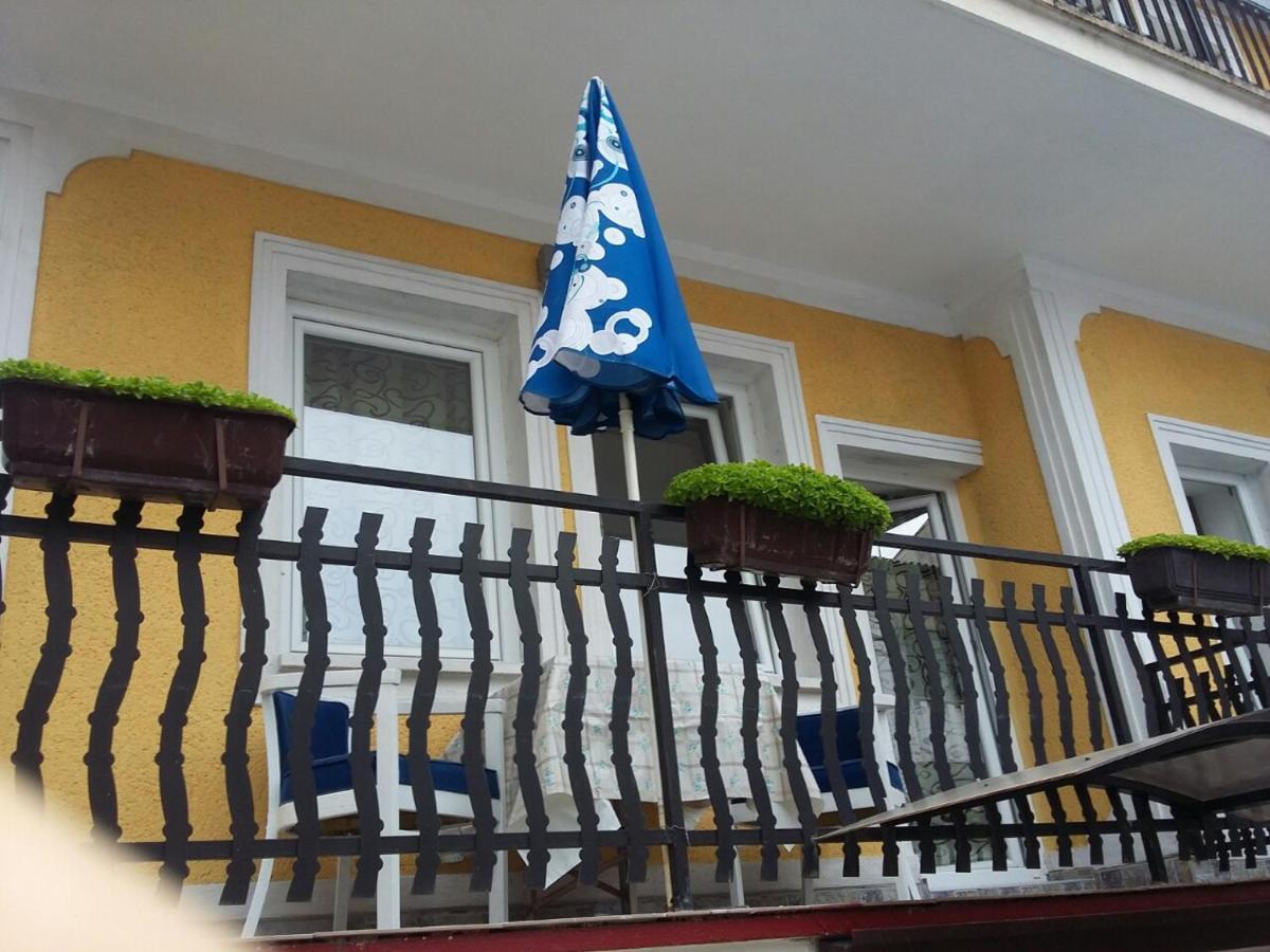 Guest House Ginek Ohrid Bagian luar foto