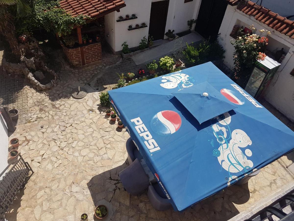 Guest House Ginek Ohrid Bagian luar foto